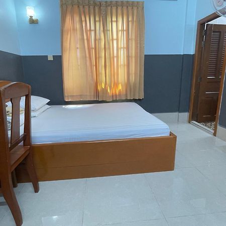 Apsara Guest House Kampot City Buitenkant foto