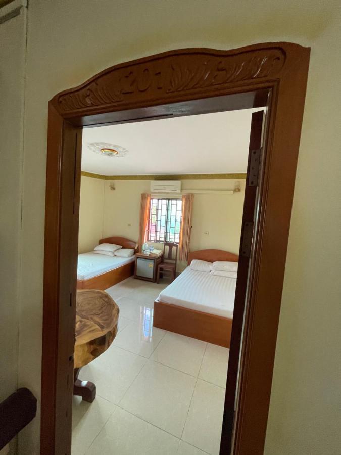 Apsara Guest House Kampot City Buitenkant foto