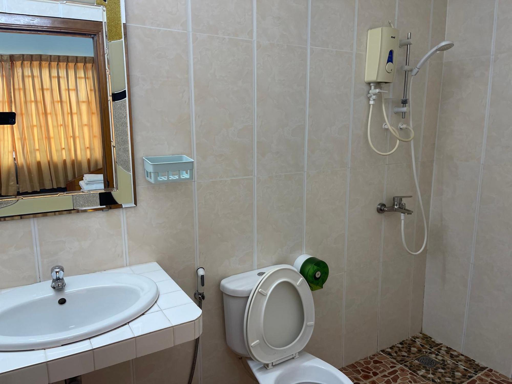 Apsara Guest House Kampot City Buitenkant foto