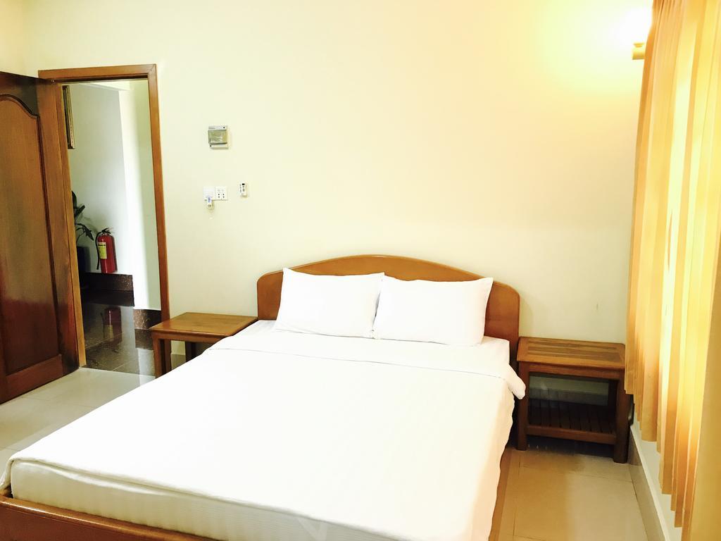 Apsara Guest House Kampot City Buitenkant foto