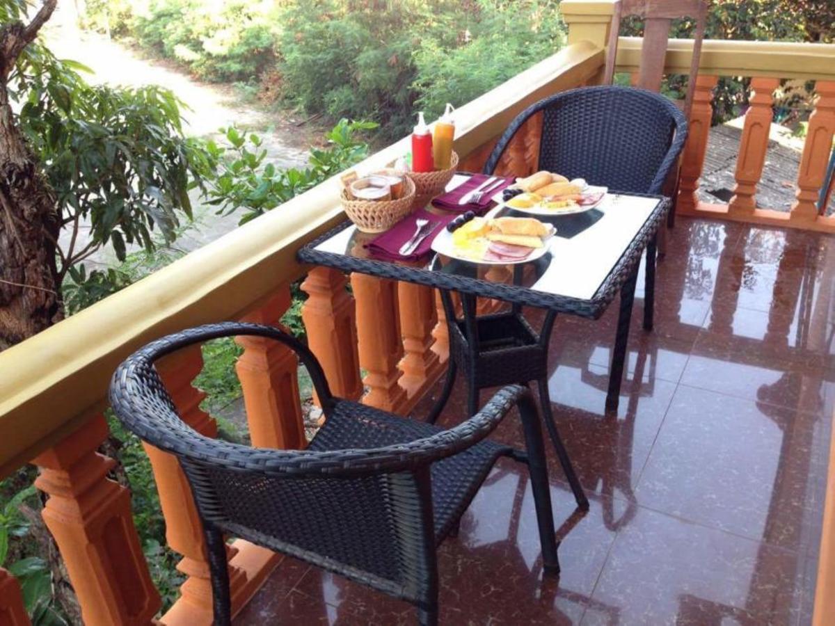 Apsara Guest House Kampot City Buitenkant foto